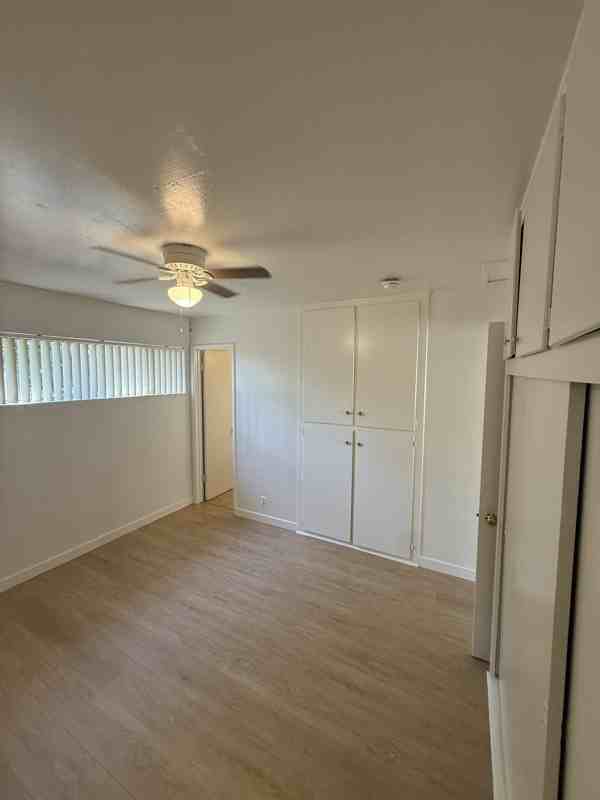 1661 W 219th St #12 - Photo 4 of 5