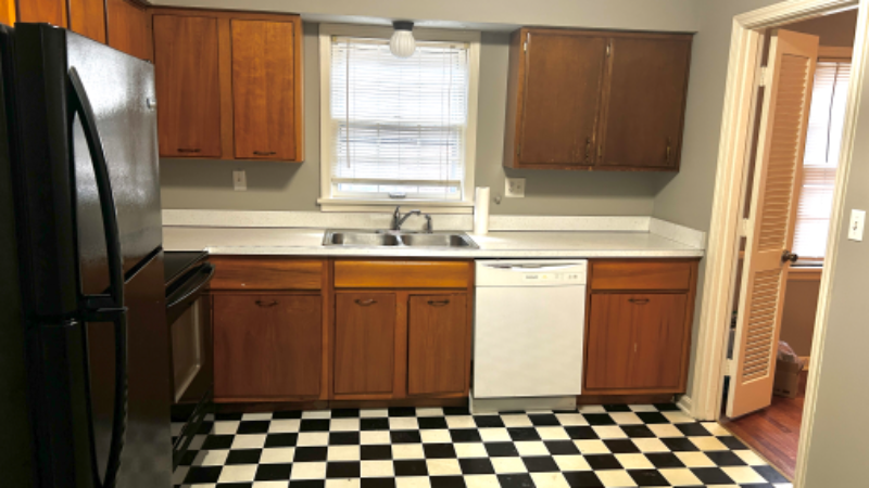 2549 Glenmary Ave #4 - Photo 5 of 9