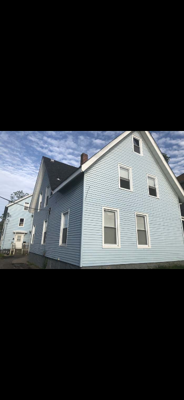 656 2nd St #2 - Photo 3 of 10