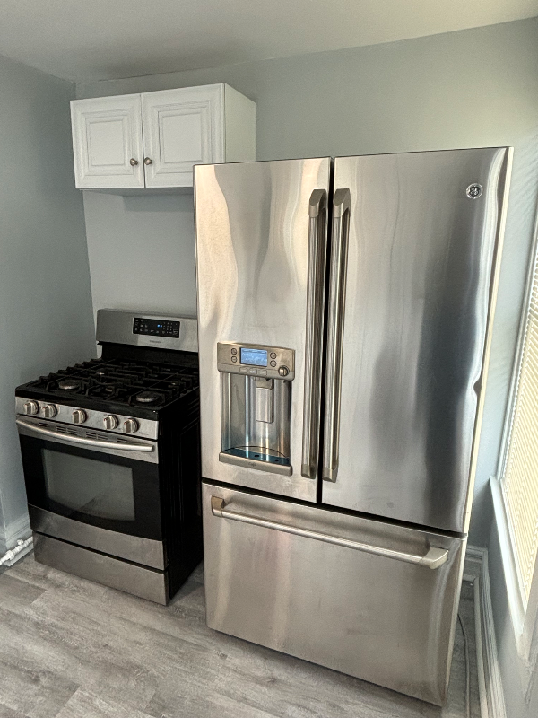 656 2nd St #2 - Photo 4 of 10