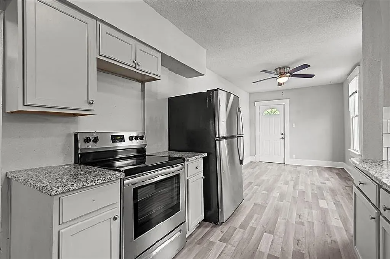 509 Pottawatomie St - Photo 2 of 7