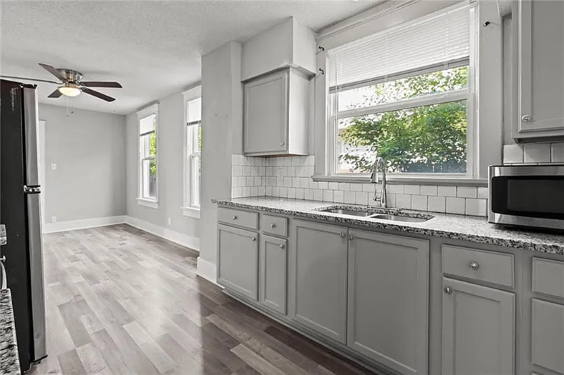 509 Pottawatomie St - Photo 3 of 7