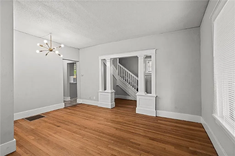 509 Pottawatomie St - Photo 4 of 7