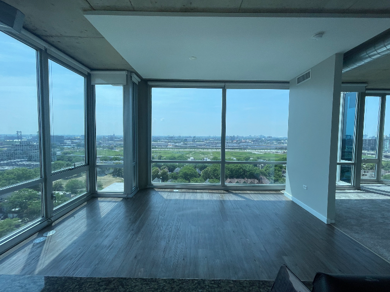 1307 On Michigan - Photo 2 of 7