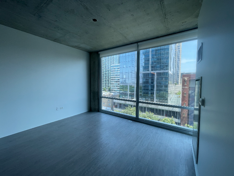 1307 On Michigan - Photo 3 of 7