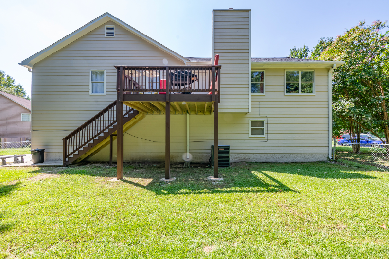 4350 Wesley Pl - Photo 6 of 9