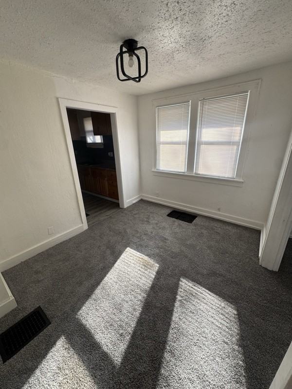 3833 Monroe Ave - Photo 3 of 10