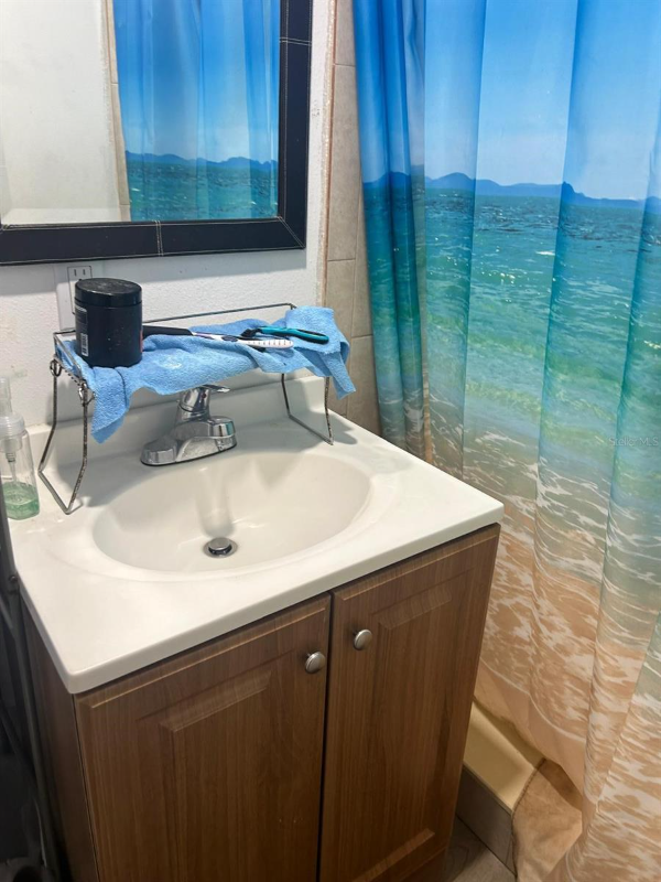 744 Myrtle Ave - Photo 3 of 9