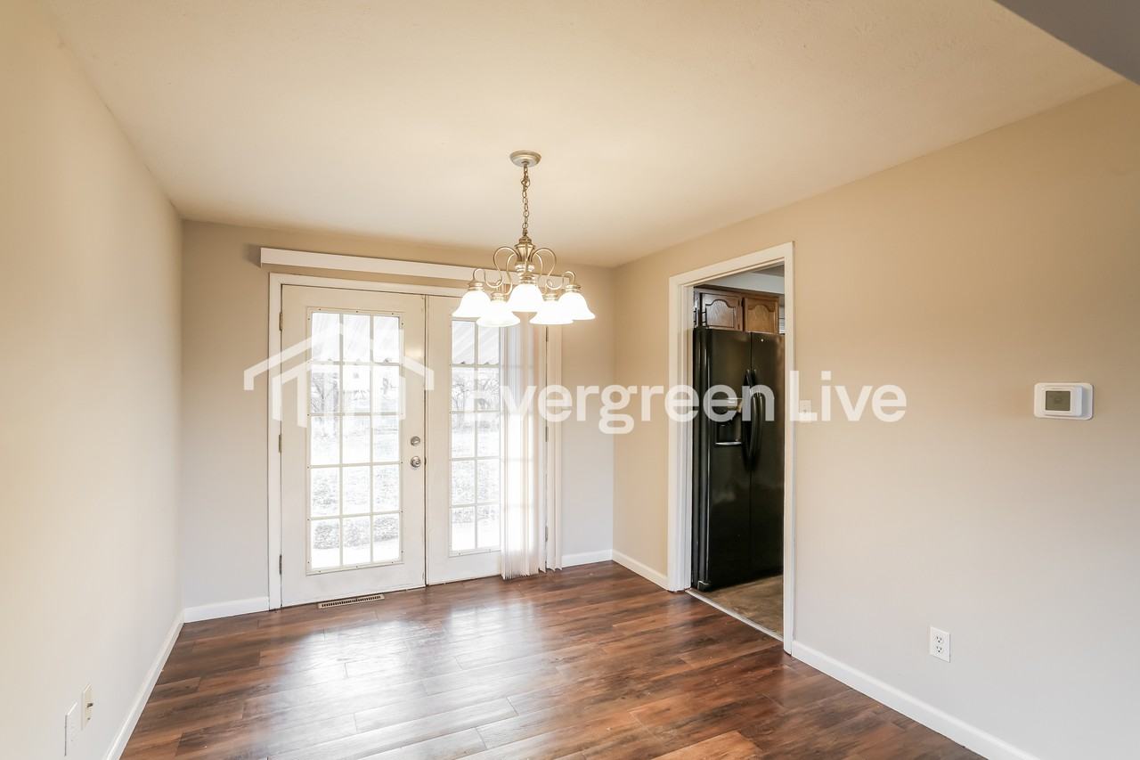 3411 Quaker Rd - Photo 4 of 15