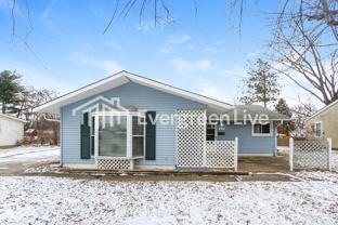 615 S Green St - Photo 1 of 1