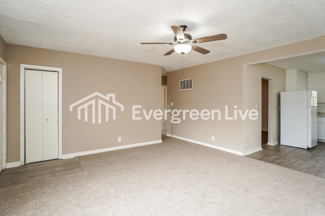 2410 6th Ave - Photo 6 of 16