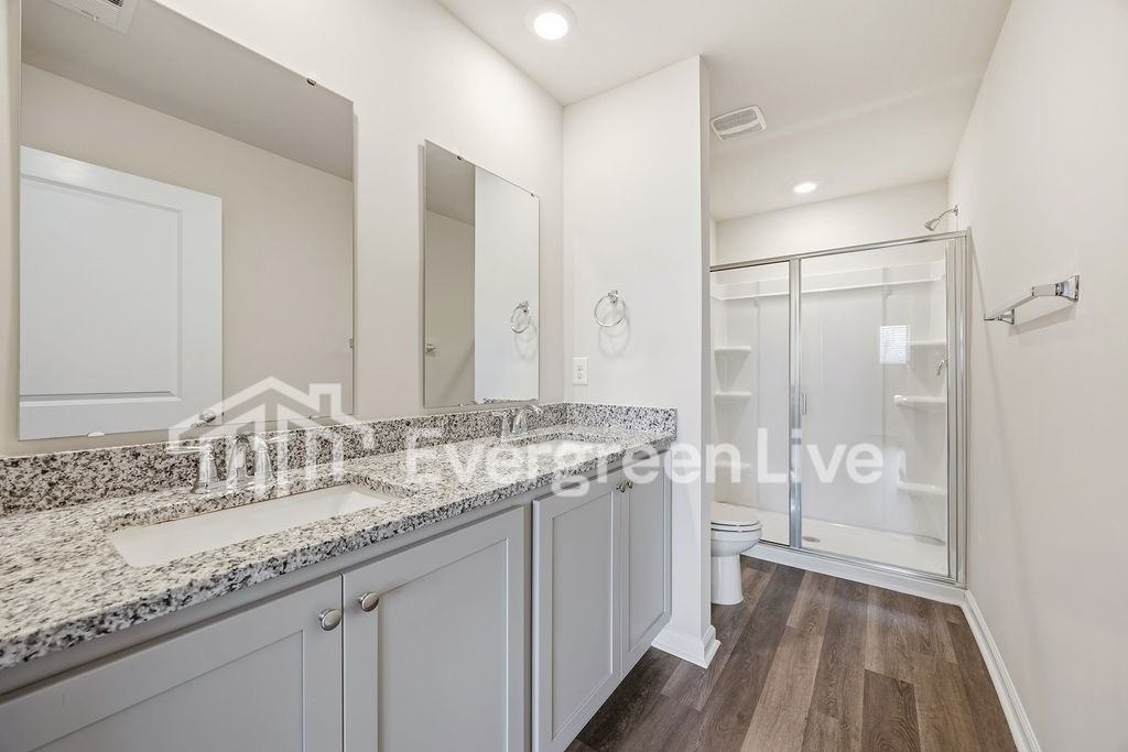 2276 Courtina Way - Photo 5 of 10