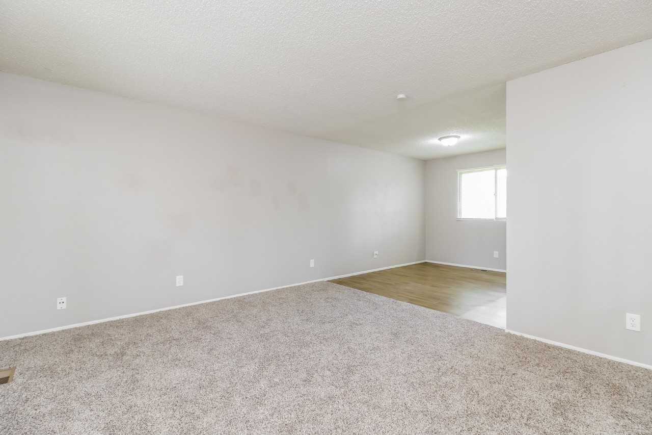 2032 Farflung Dr - Photo 5 of 15