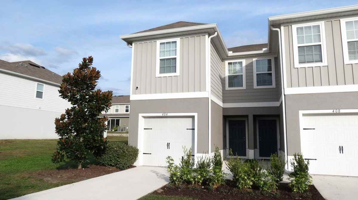 404 Sedgewick Dr - Photo 4 of 24