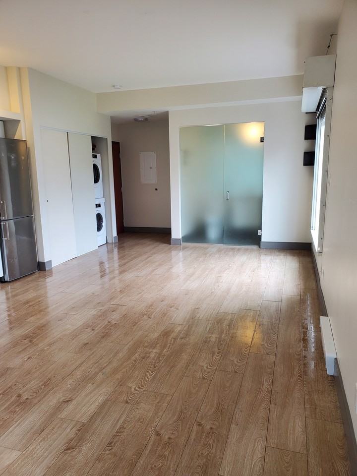 609 Heatley Avenue #102 - Photo 2 of 7