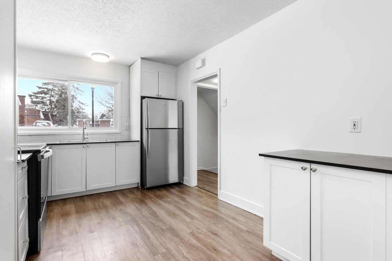 112 Beaverbrook Lane - Photo 3 of 41