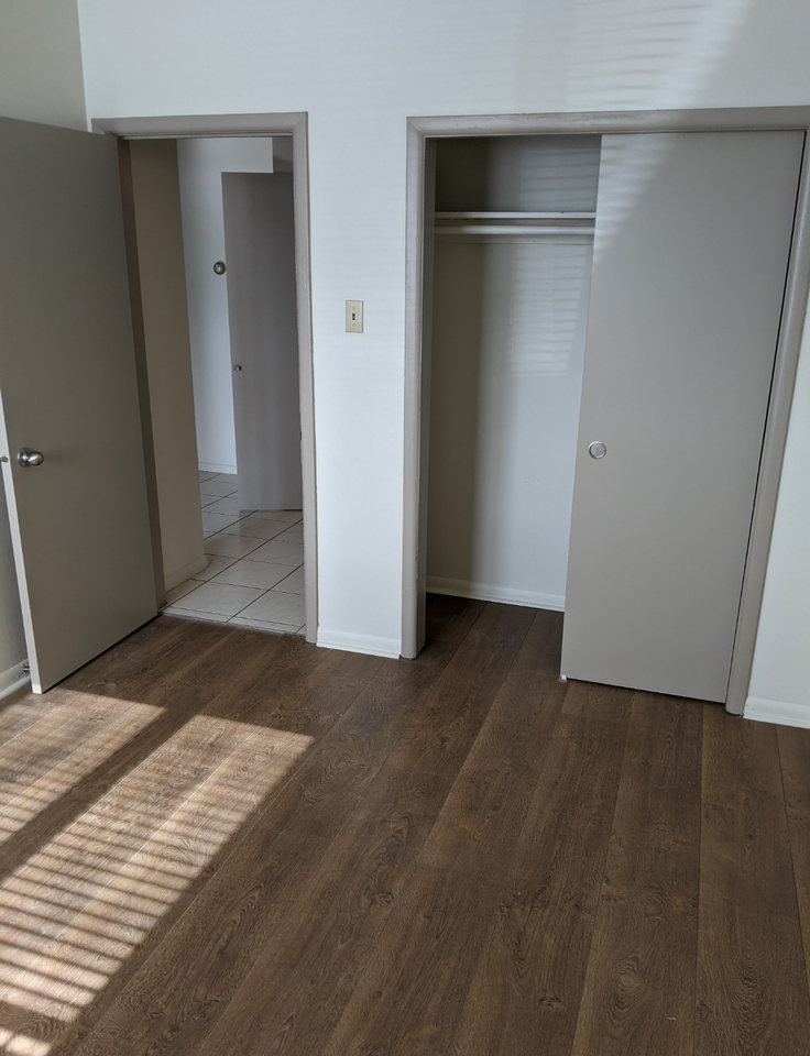 1241 Grant - Photo 6 of 7