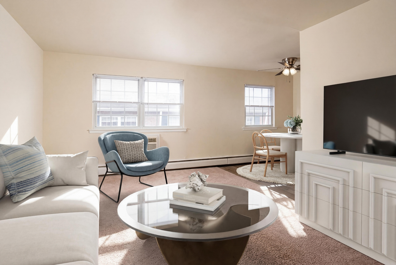 Goshen Manor - Photo 4 of 41