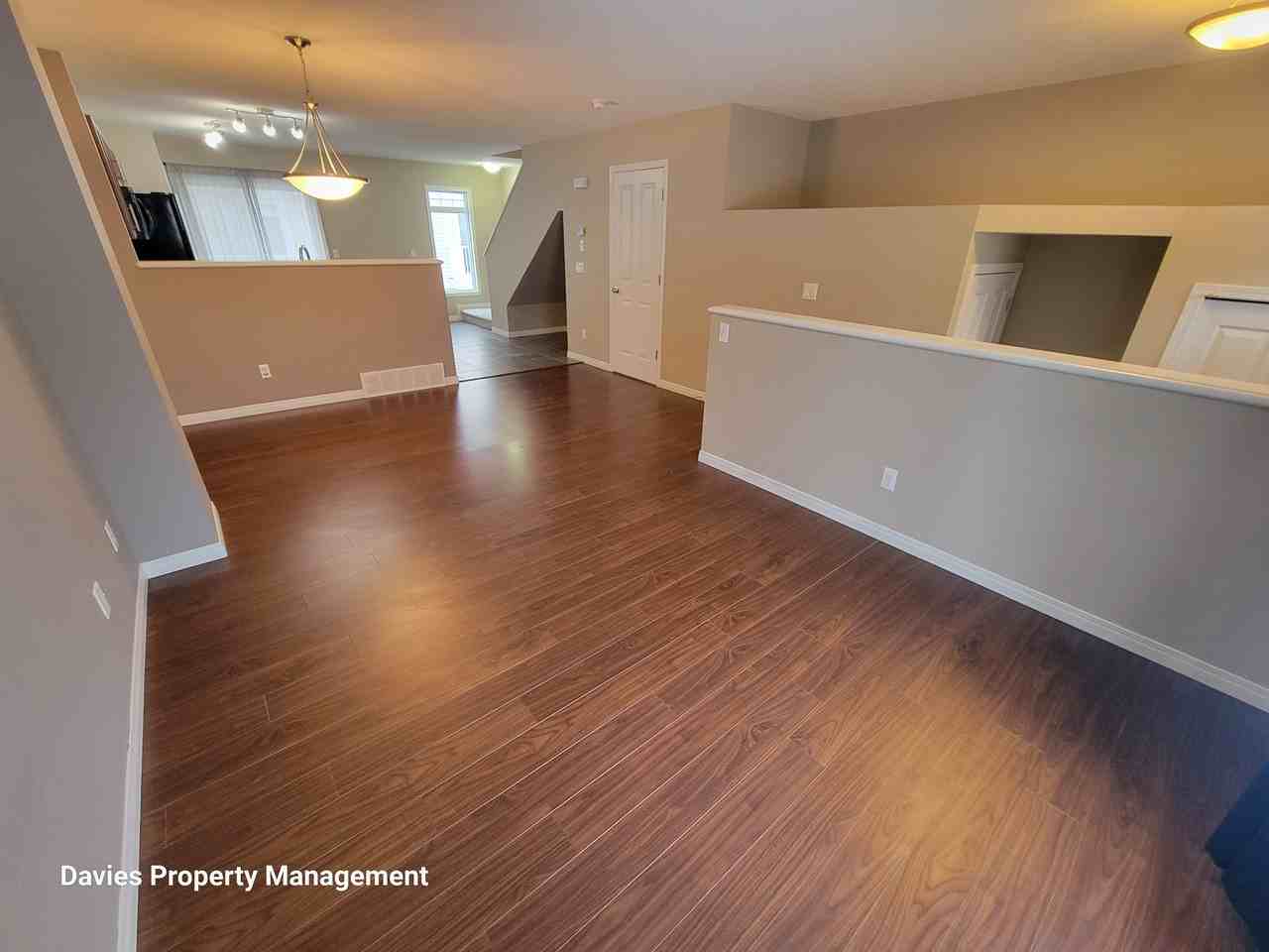 1804 70 St Sw - Photo 5 of 32