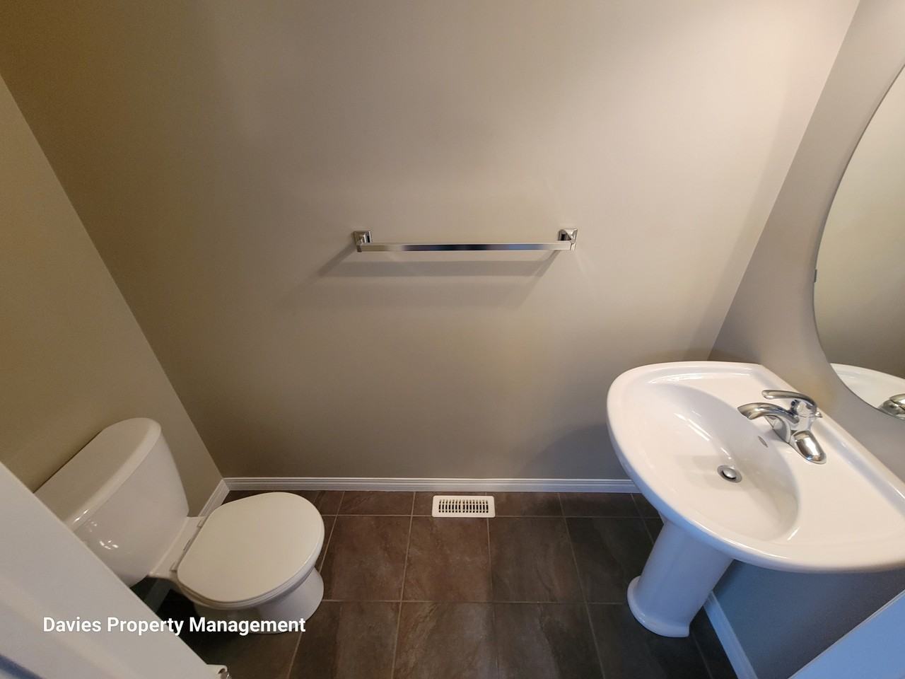 1804 70 St Sw - Photo 7 of 32