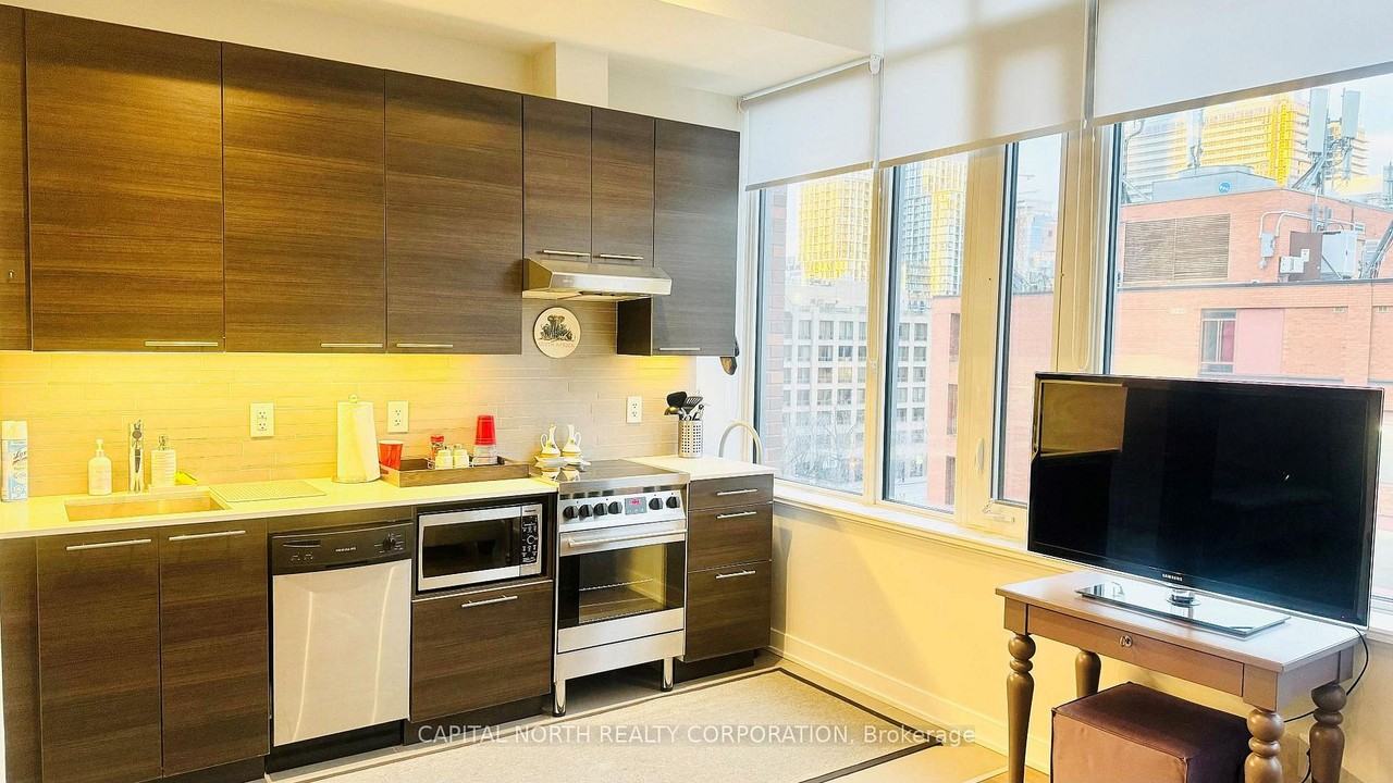 3 Market Street #510 - Photo 3 of 9