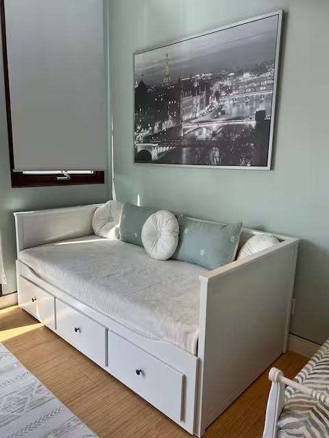 375 Jane Street - Photo 2 of 13