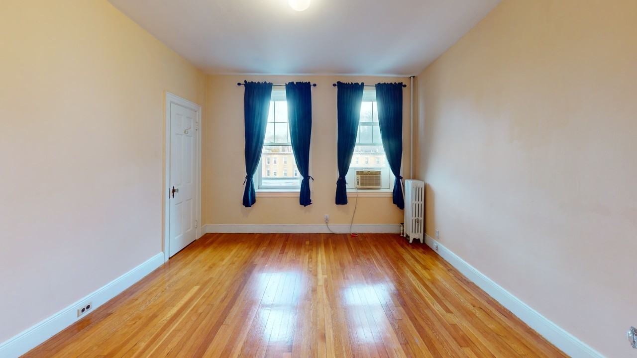 10 Jamaicaway #24 - Photo 4 of 9