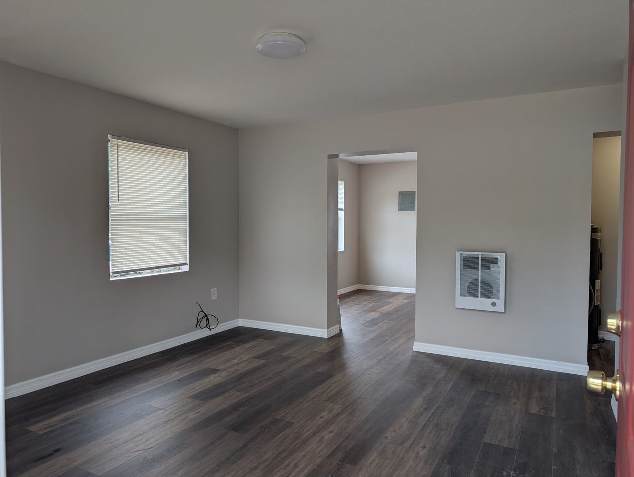 1028 W South St #1 - Photo 5 of 11