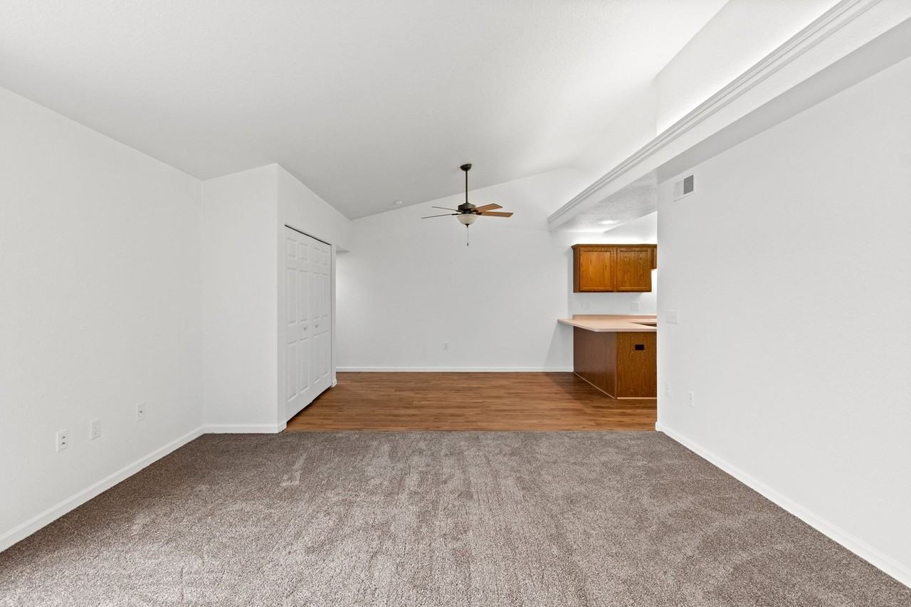 Sawgrass - Photo 7 of 47