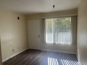 212 S Orange Ave #201 - Photo 1 of 1