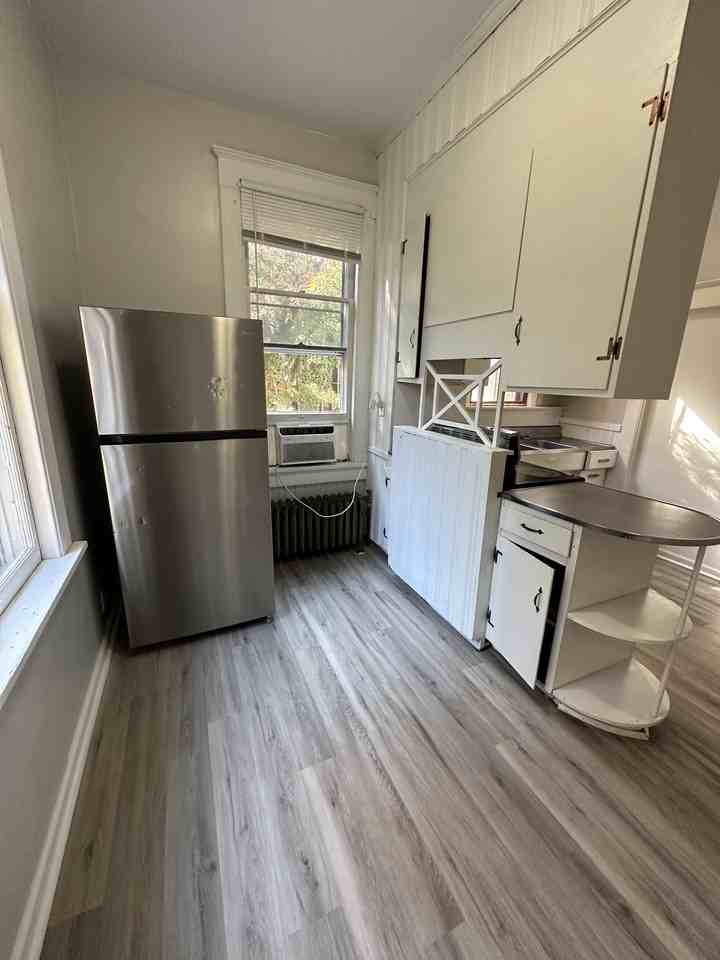 9 Vista Ave #11 - Photo 3 of 9