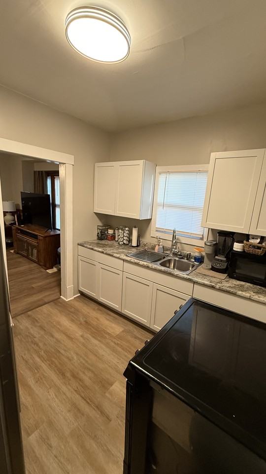 137 N Columbia Ave #NA - Photo 6 of 12