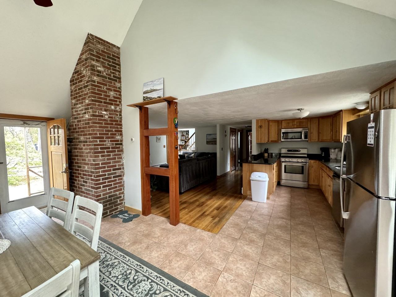 10 Avery Ave #NA - Photo 7 of 21