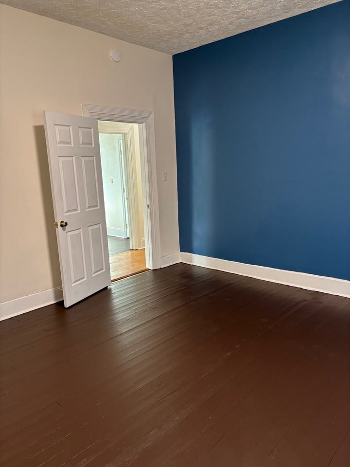 315 Jefferson St #NA - Photo 3 of 9