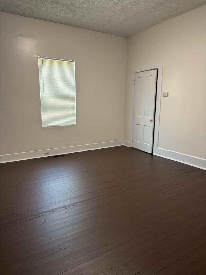 315 Jefferson St #NA - Photo 4 of 9