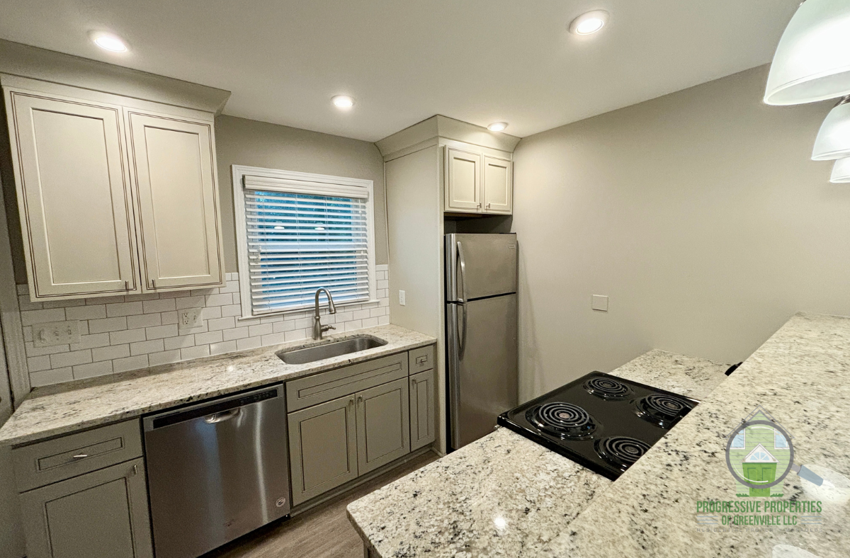 802 Hampton Ave #A - Photo 4 of 12