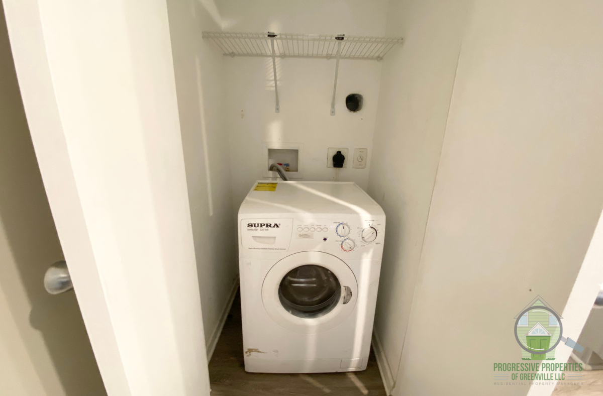 802 Hampton Ave #A - Photo 6 of 12