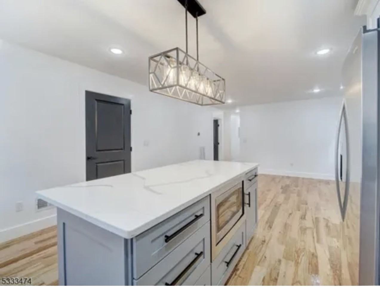 87 N Munn Ave #1 - Photo 2 of 12