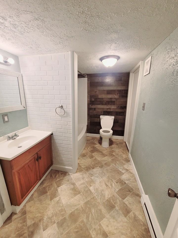 Main Rd #571 - Photo 5 of 10