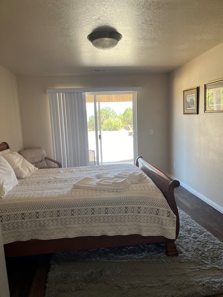 966 N Harmony Dr - Photo 7 of 15