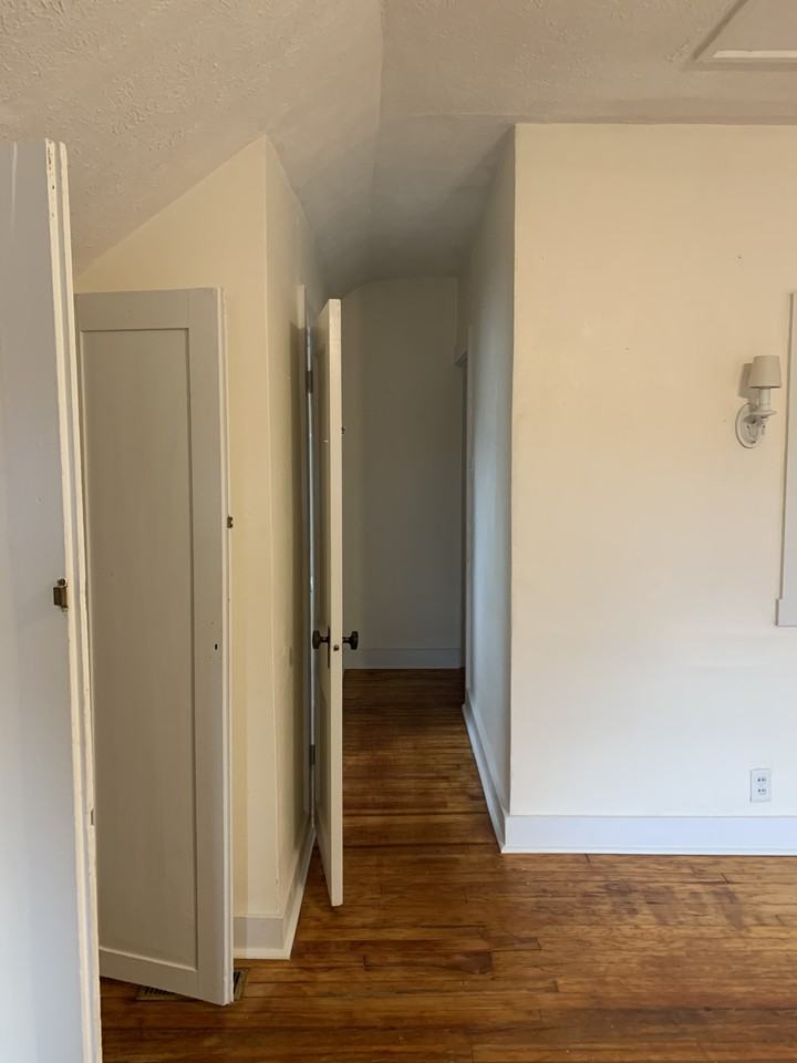 399 E Madison St #2 - Photo 5 of 15