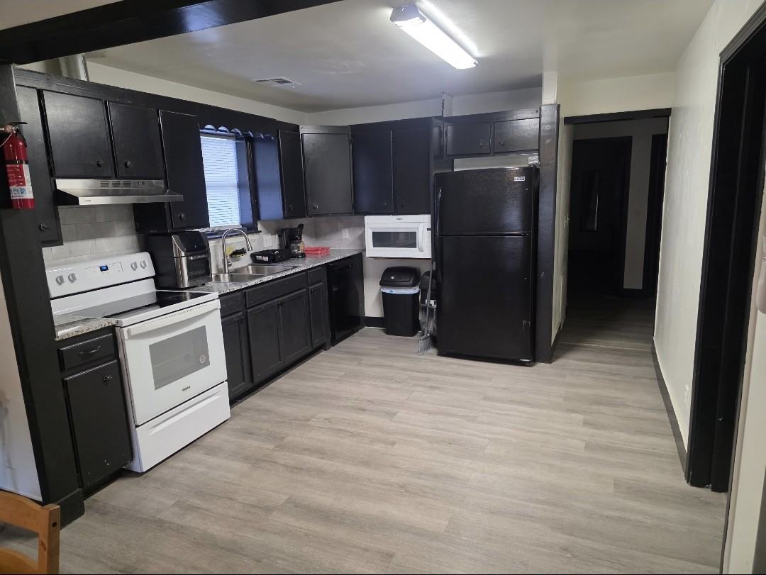 613 W Sequoyah Ave #NA - Photo 5 of 16