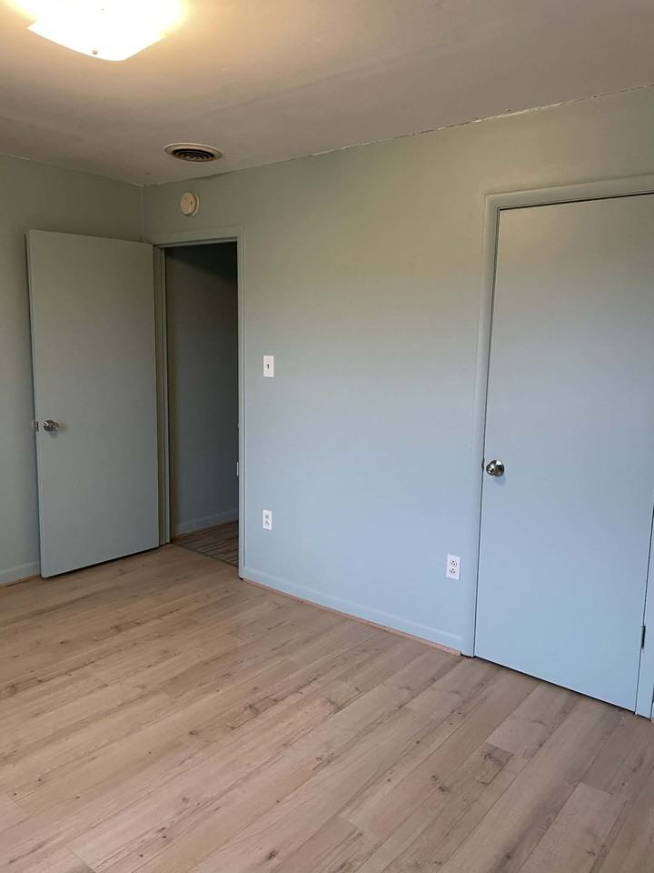 1143 Lawrence Rd #NA - Photo 5 of 10