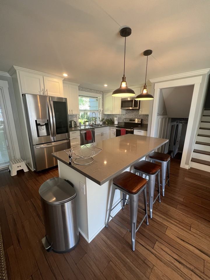 98 Sw Hartley Ave #NA - Photo 5 of 6