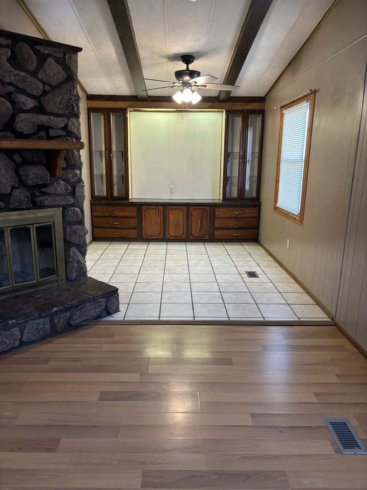 801 Sycamore St #NA - Photo 3 of 10