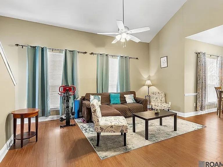 5157 Etta St #4G - Photo 2 of 12