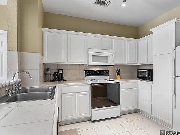 5157 Etta St #4G - Photo 5 of 12