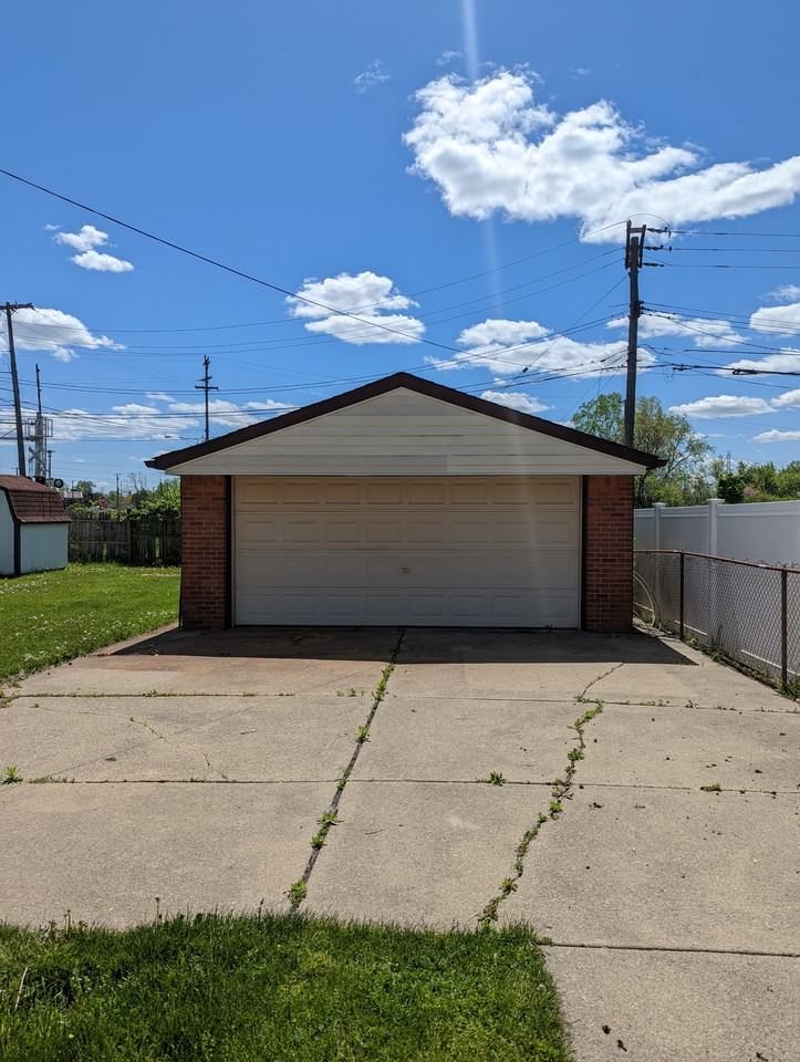 4290 Norwood Dr #1 - Photo 2 of 17