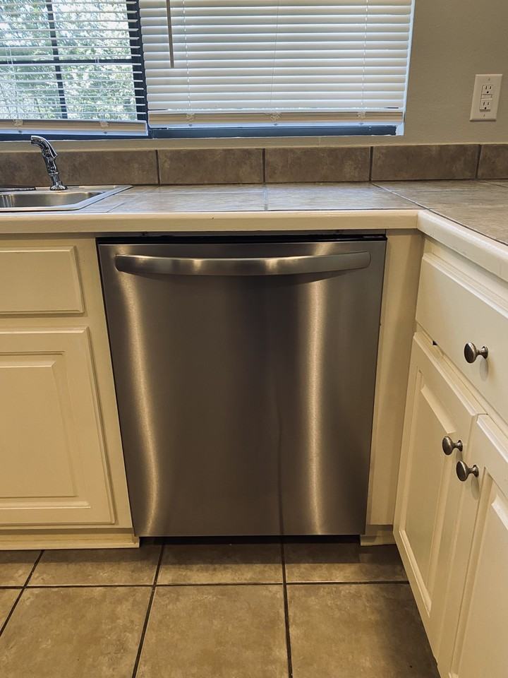 19 Cedaridge Dr #NA - Photo 5 of 11