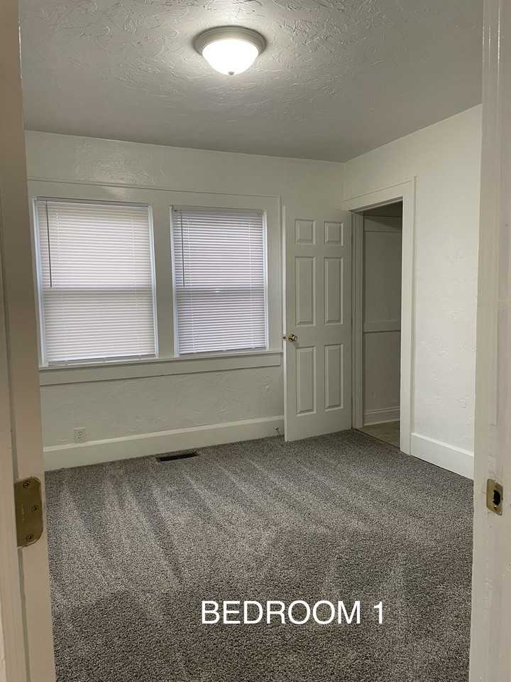 2420 Central Ave #1 - Photo 5 of 18